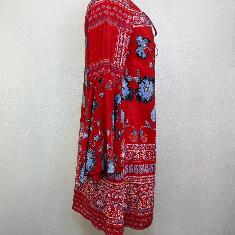 ANTHROPOLOGIE Vanessa Virginia Isabelle Red Silk Floral Bell Sleeves Size 2 - Picture 7 of 9